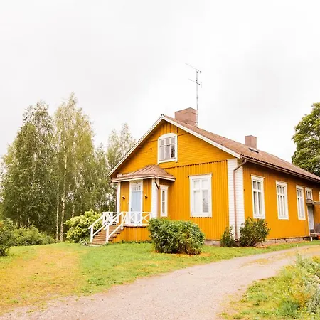 Johtola * Миккели